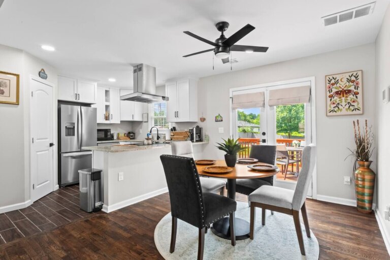 Bright Polished Getaway35_converted