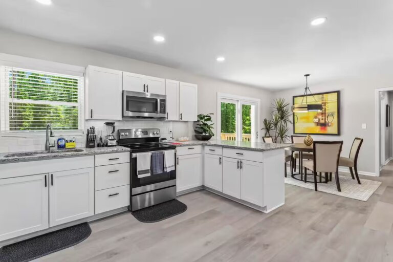 Spacious Mableton Home27_converted