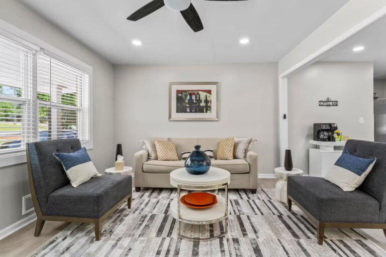 Spacious Mableton Home32_converted